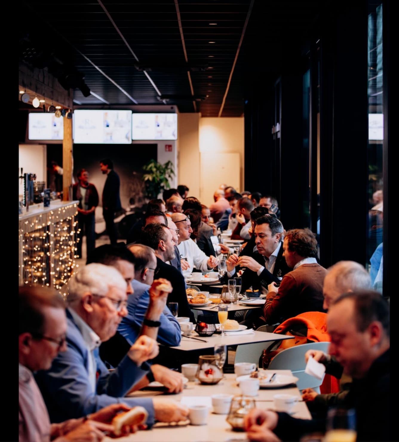 Breakfast meeting in de Bell Lounge van Belleheide